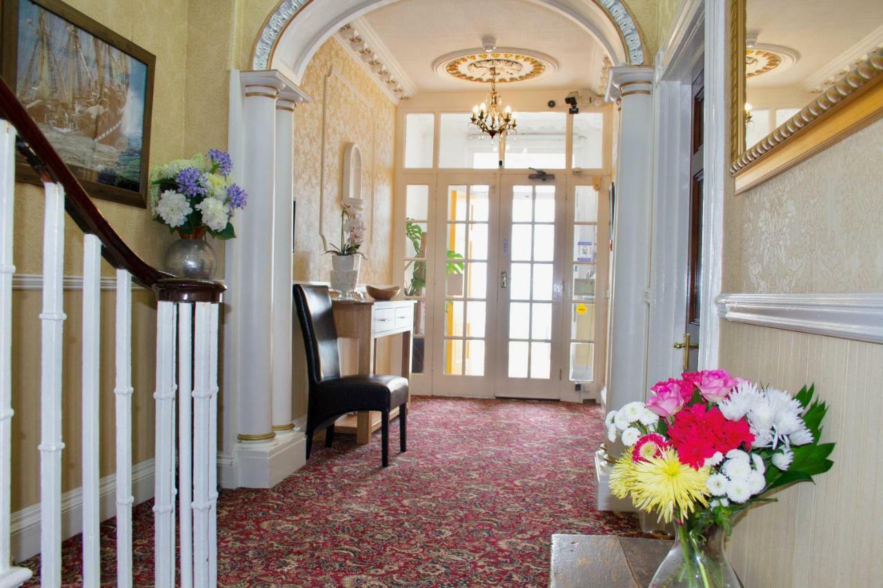 Helmsman Guesthouse Aberystwyth Dış mekan fotoğraf